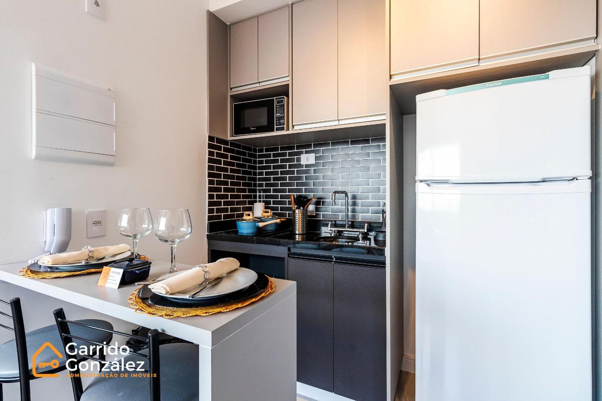 Novo E Fino No Metro Belem - Com Ar Apartamento São Paulo