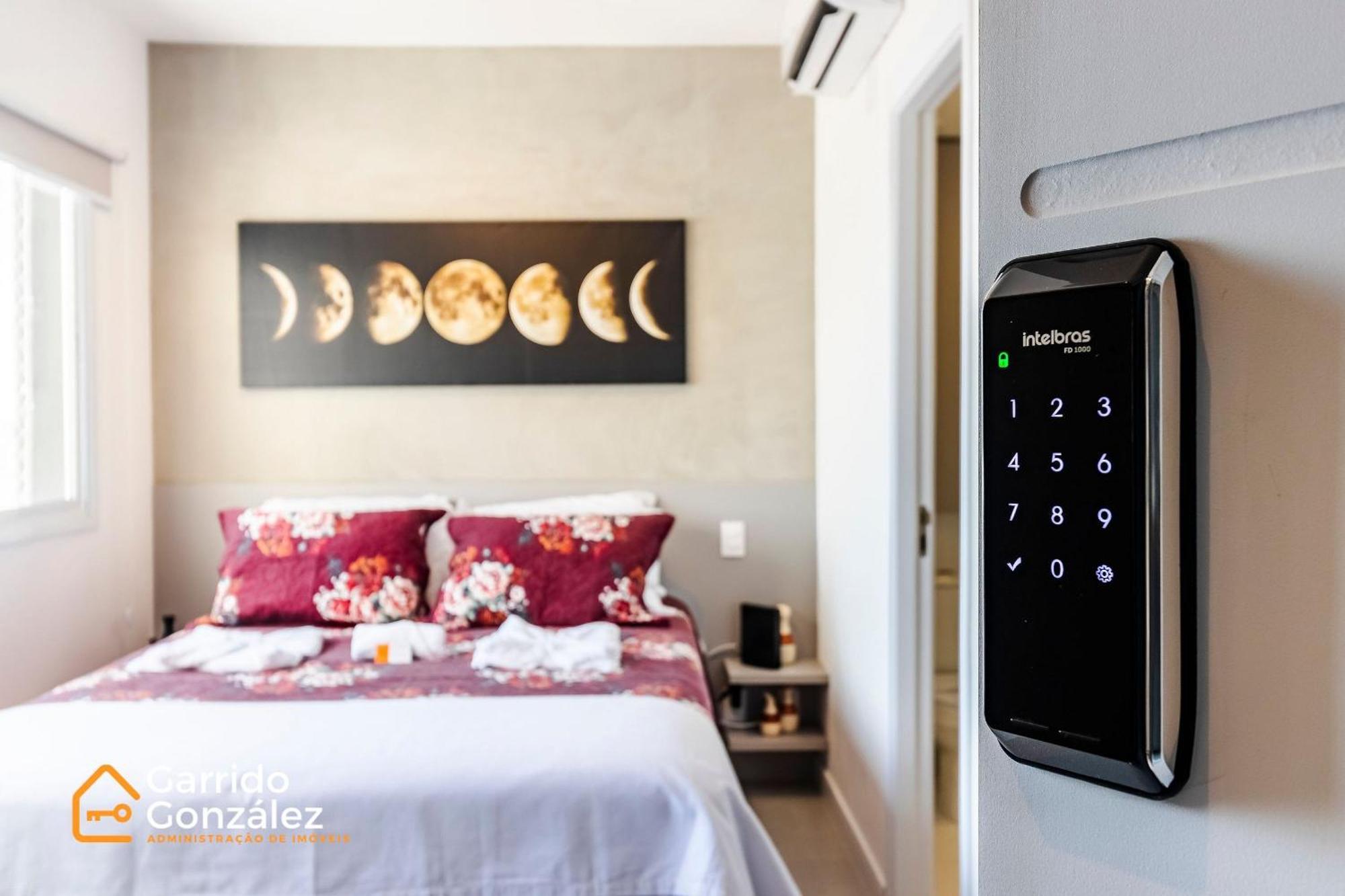 Apartamento Novo E Fino No Metro Belem - Com Ar *
